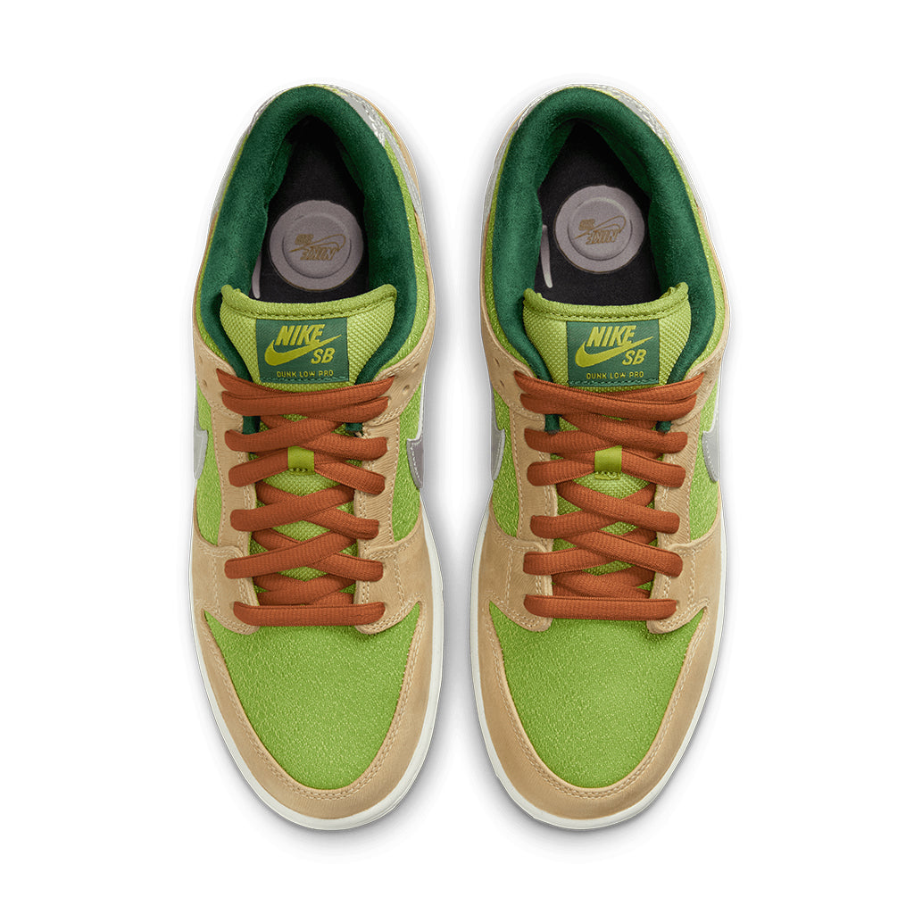 地球　Nike SB DUNK Low Pro W&P US10 Nike SB Dunk Low Pro WC Sesame/Metallic Silver-Pear-Fir FQ7585-200