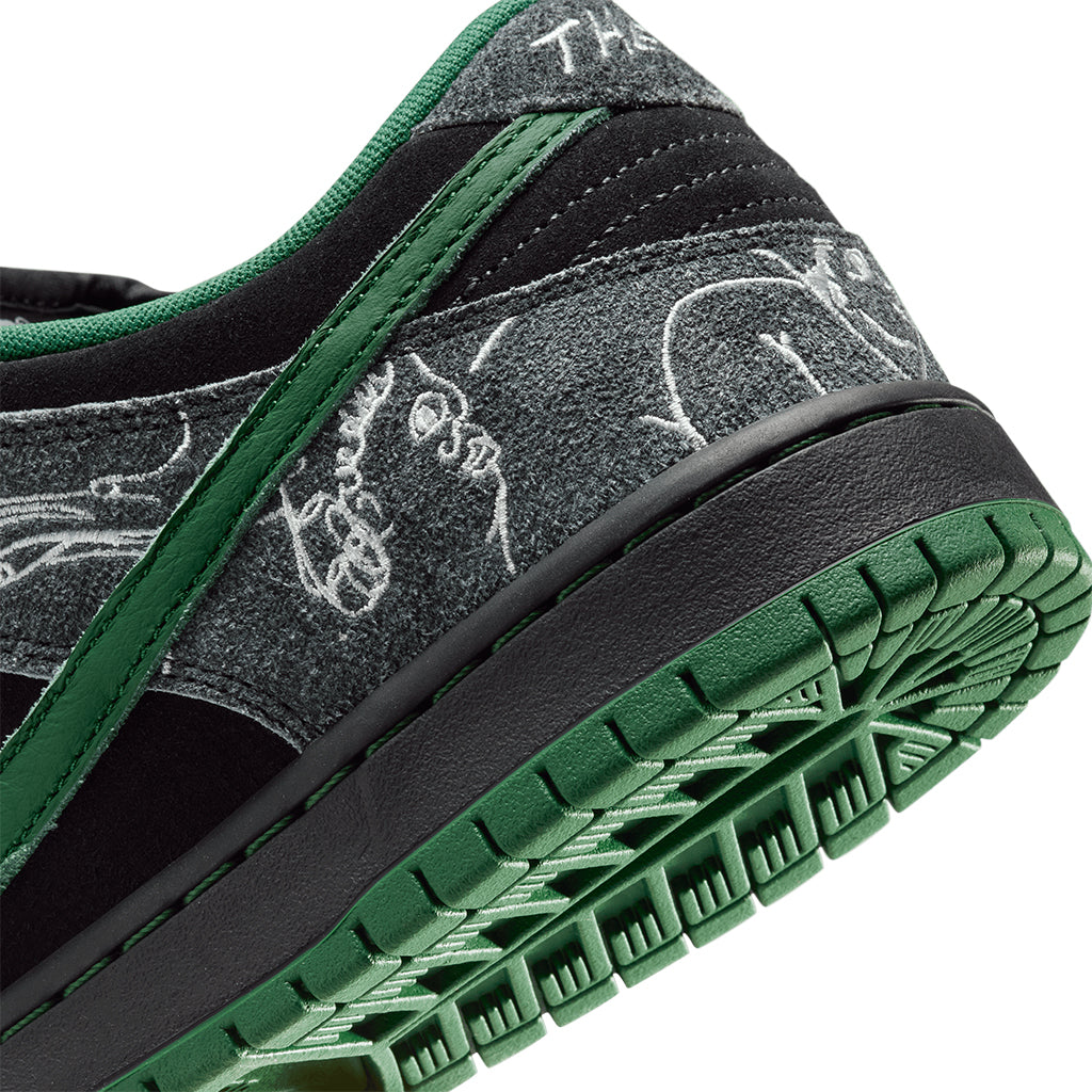 スケートボード Nike SB Dunk Low Black and Classic Green スケートボード Nike SB Dunk Low Black and Classic Green Nike